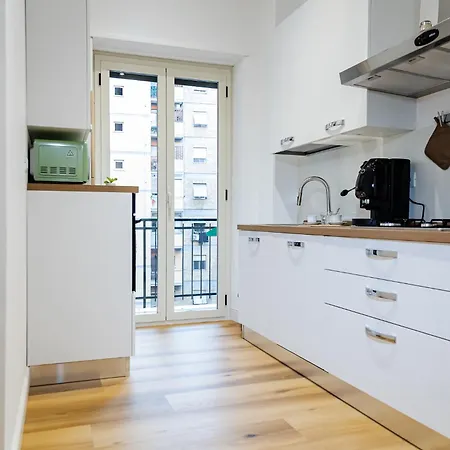 Apartman Moderno E Centrale, A 2 Min Dalla Metro B