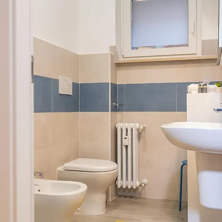 Moderno E Centrale, A 2 Min Dalla Metro B Apartman