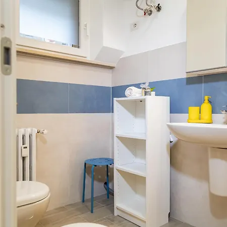 Moderno E Centrale, A 2 Min Dalla Metro B Apartamento Roma